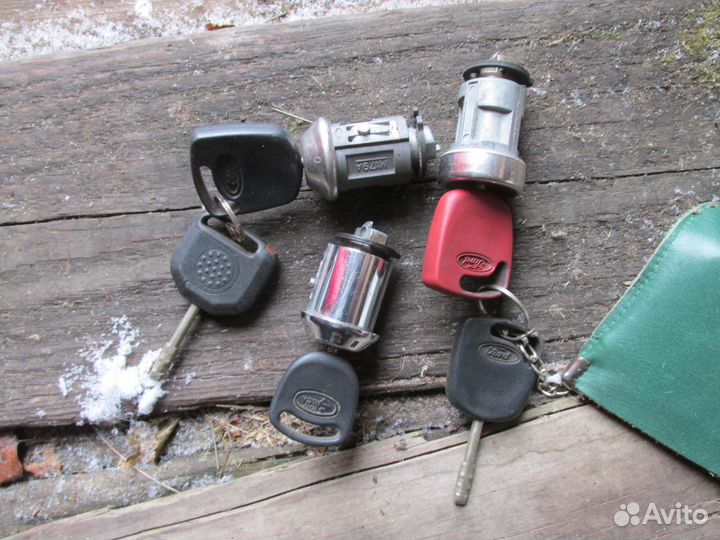 Замок зажигания с ключом на ford