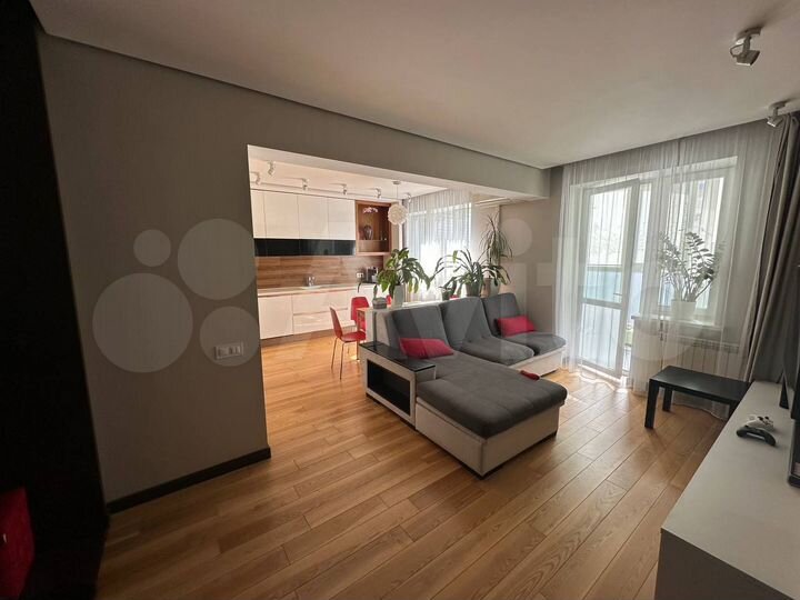 3-к. квартира, 72 м², 7/9 эт.