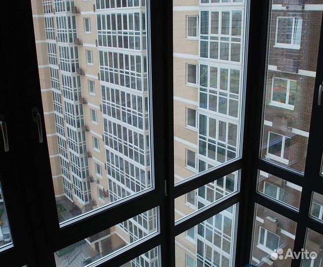 Пластиковые окна и двери / Остекление под ключ