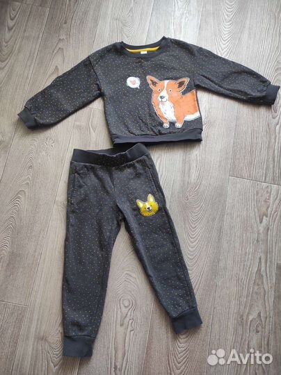 Костюмы (104)