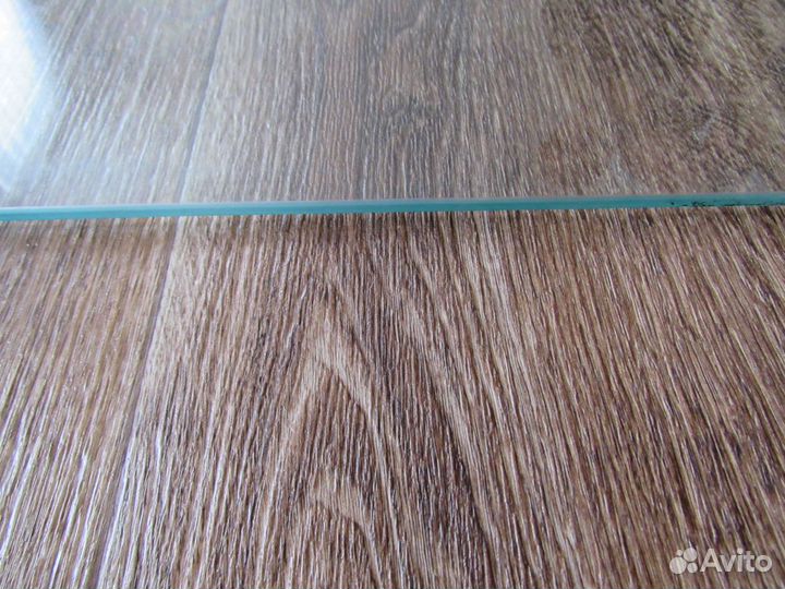 Стекло для полки