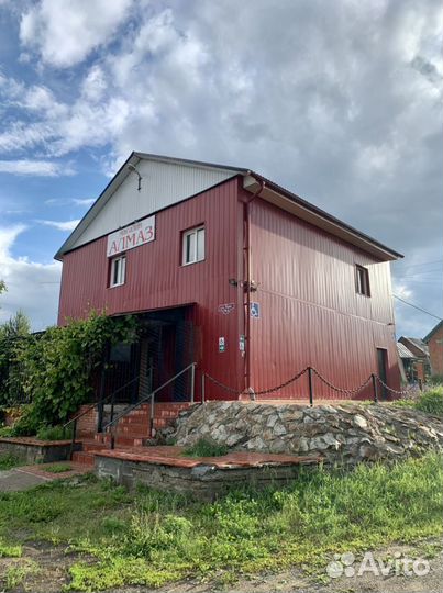 Сдам в аренду помещение 200кв.м