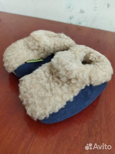 Одежда детская (пинетки Holty)