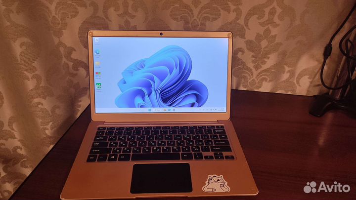 Ноутбук EZbook X3 Celeron/6GB/64eMMC/Intel HD