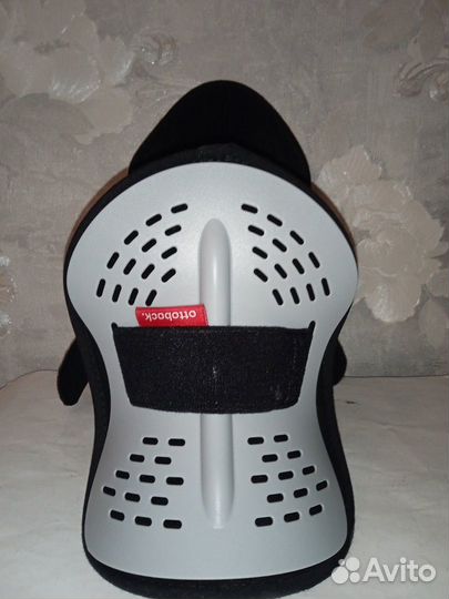 Ортез для позвоночника шейный.Новый.Германия.Ottob