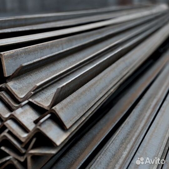 Уголок равнополочный, 75х5 мм