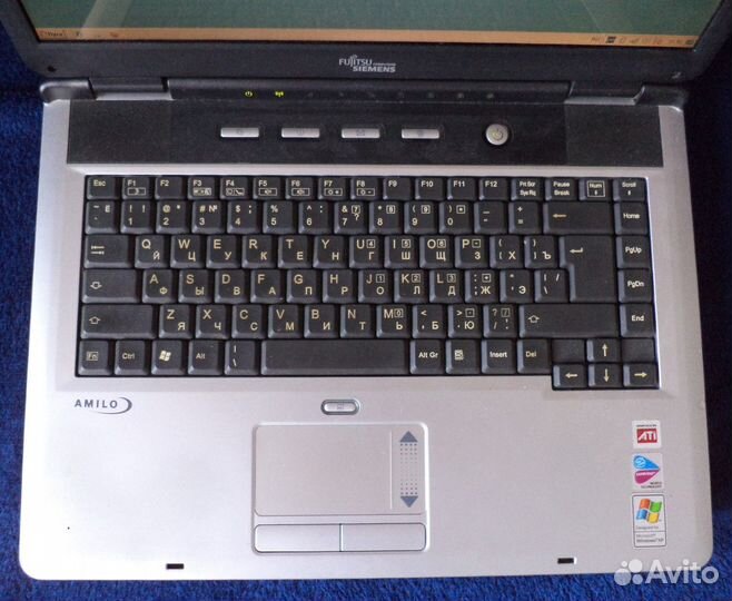 Fujitsu-Siemens amilo M-1437G