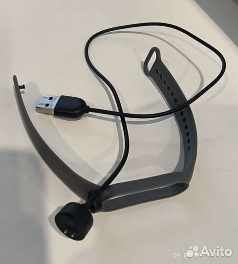 Зарядка ми бэнд 6