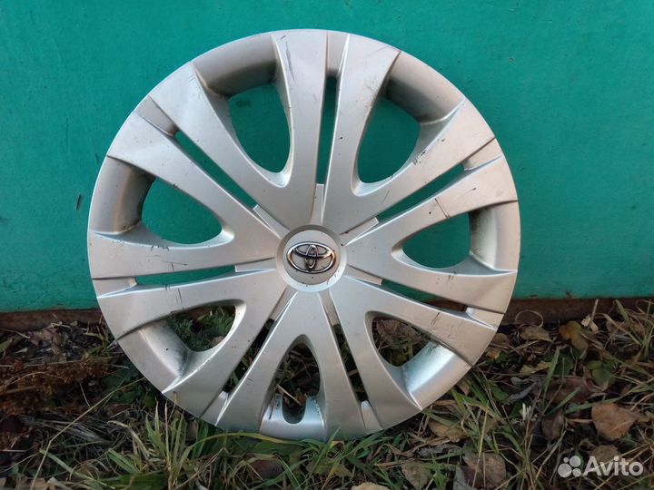 Колпаки на колеса r 15 16 toyota