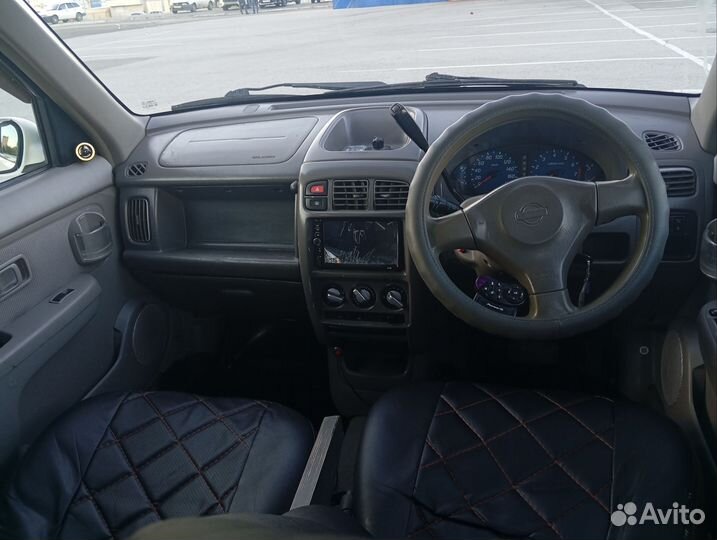 Nissan Cube 1.3 AT, 2001, 200 000 км