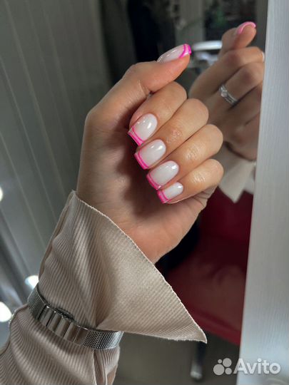 Маникюр,покрытие гель-лаком,выравнивание