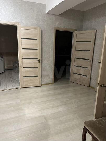 2-к. квартира, 64 м², 5/5 эт.