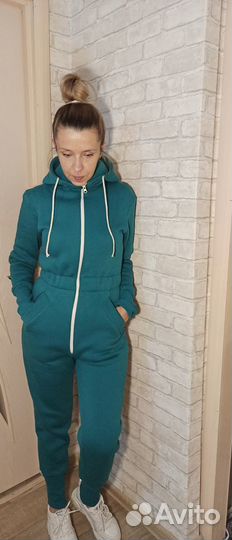 Комбинезон женский