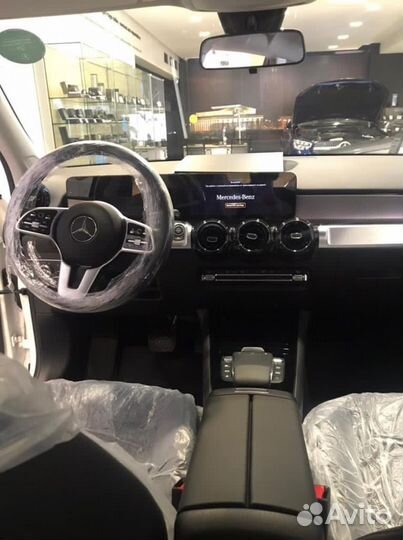 Mercedes-Benz GLB-класс 1.3 AMT, 2020, 19 000 км