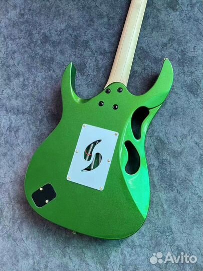 Гитара ibanez pia 3761