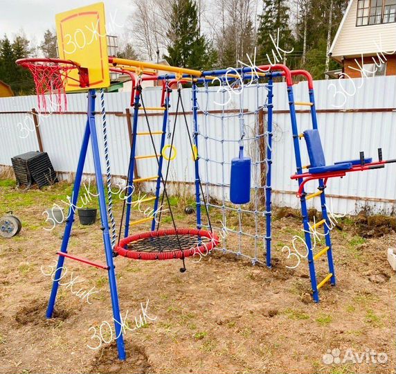 Уличные спортивные комплексы