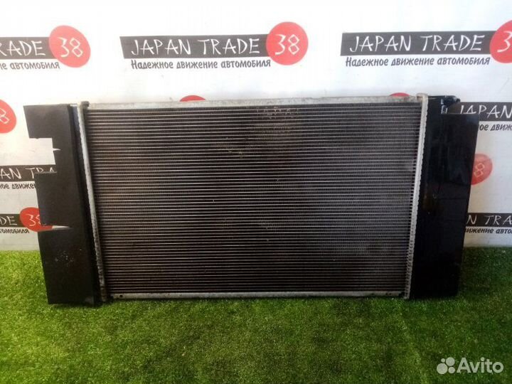 Радиатор охлаждения двигателя Toyota Auris NZE151