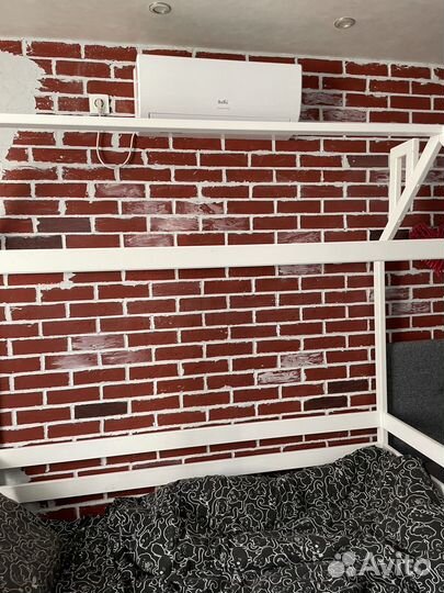 Кроватка домик +матрас