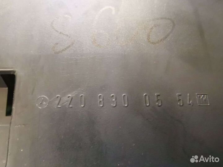 Дефлектор воздушный Mercedes w220