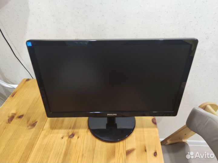Монитор Philips 226v4l full HD 21.5