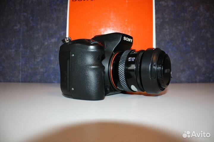 Зеркальный фотоаппарат Sony dslr-A700