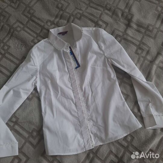 Рубашка белая новая