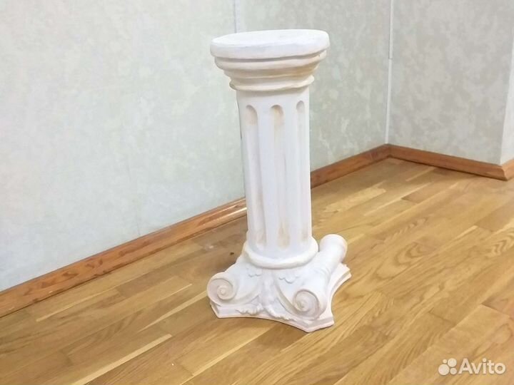 Подставка для цветов гипсовая