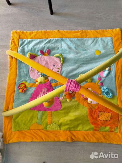 Развивающий коврик