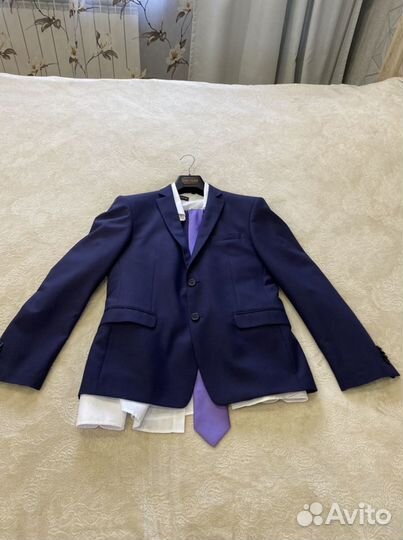 Свадебный костюм