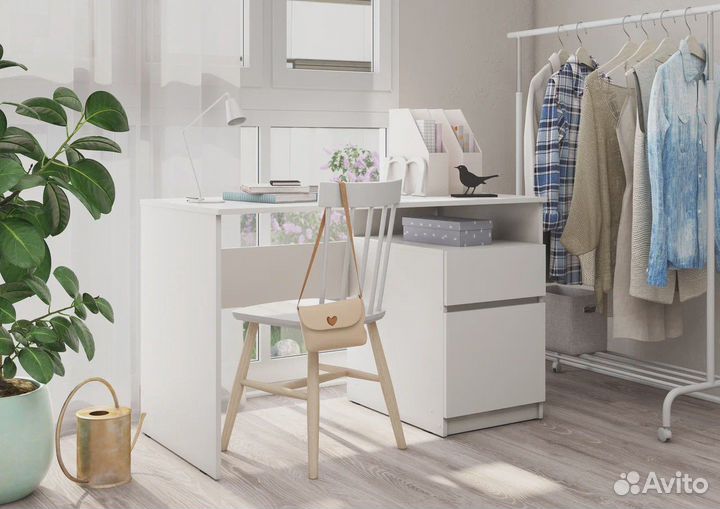 Стол письменный Сити с тумбой. В наличии