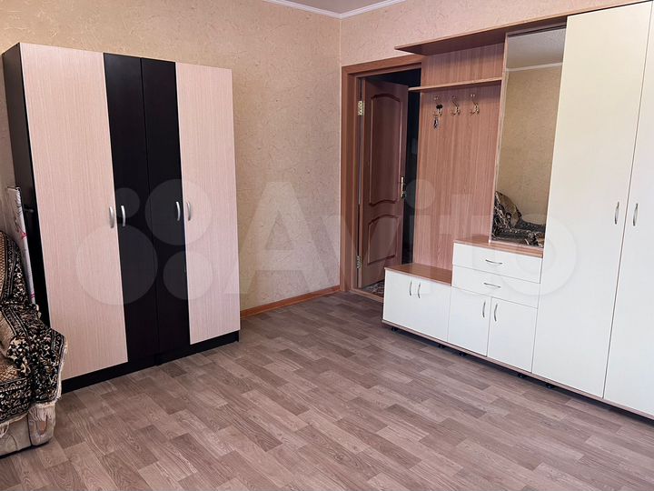 Комната 22 м² в 4-к., 4/5 эт.