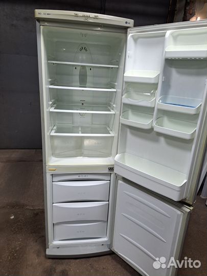 Холодильник LG