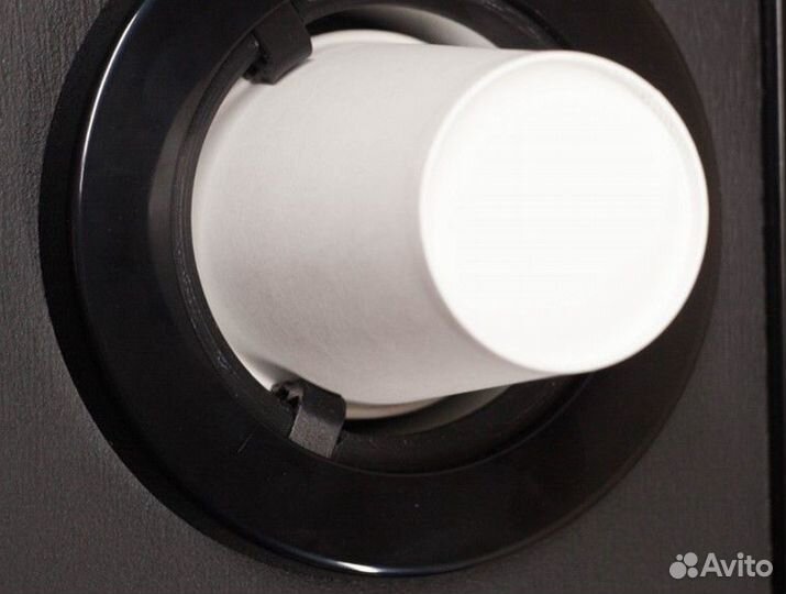 Держатель крышек и стаканов для кофе