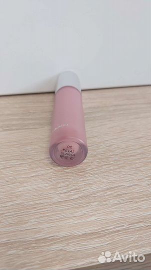 Матовая помада Shik 02 Petal