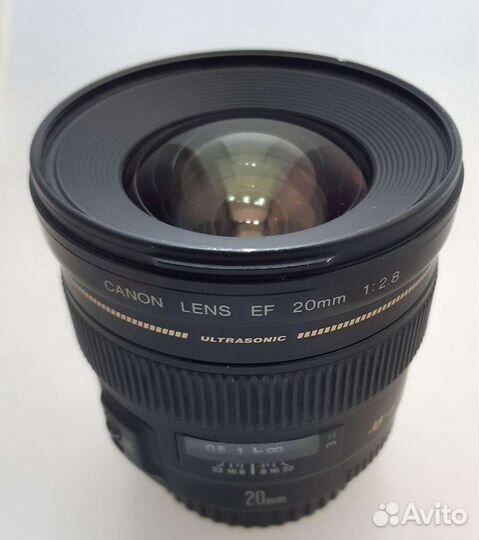 Объектив Canon EF 20mm F 2,8 б/у
