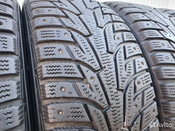 Hankook Winter I'Pike 215/60 R16