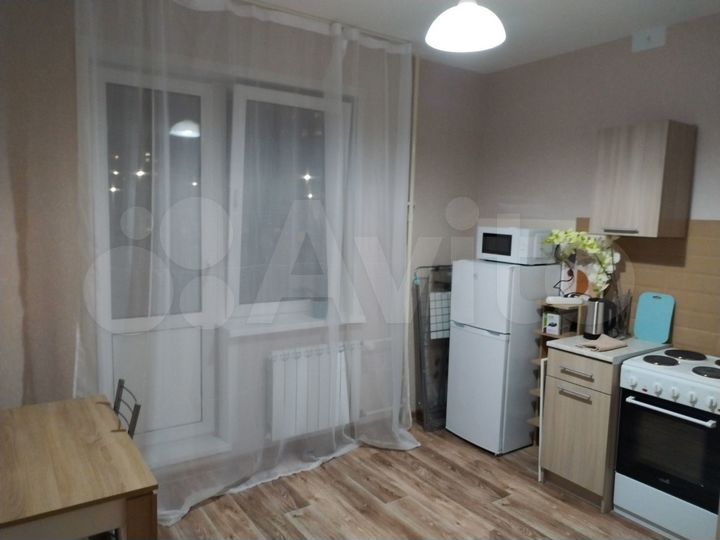 1-к. квартира, 44 м², 1/16 эт.