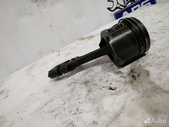 Поршень с шатуном Ssangyong Actyon 1 D20DT 2009