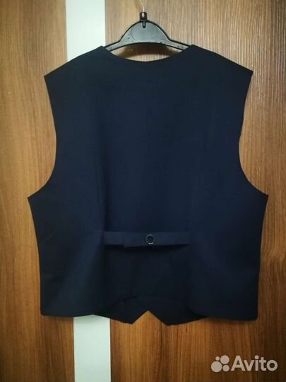 Школьные жилетка и брюки