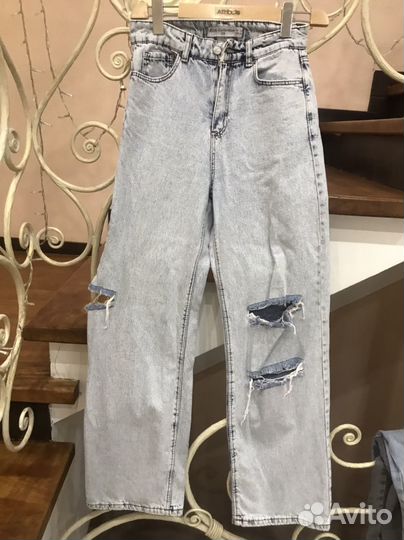 Джинсы
