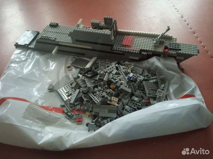 Конструктор Лего корабль