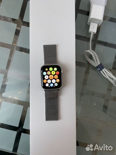 Apple watch series 5 stainless steel