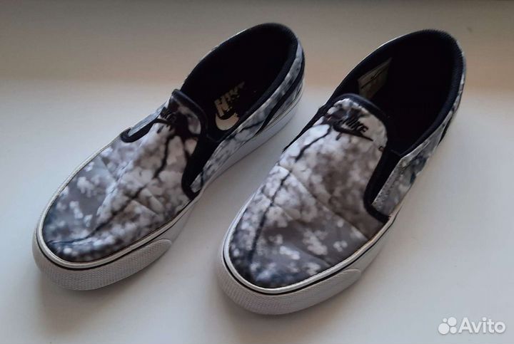 Слипоны Nike оригинал 38