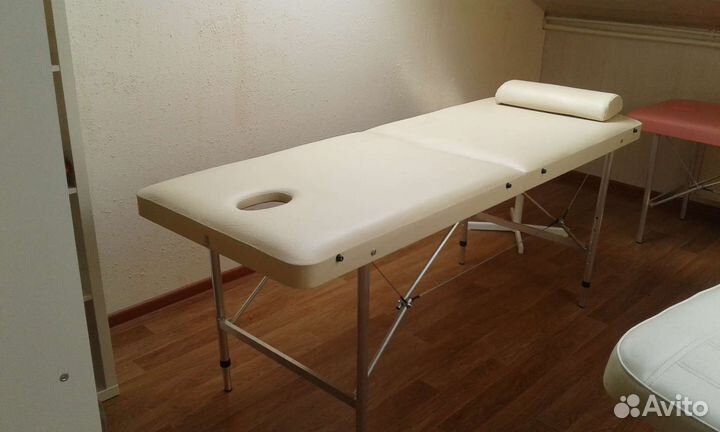 Аренда массажных столов, косметологических кушеток