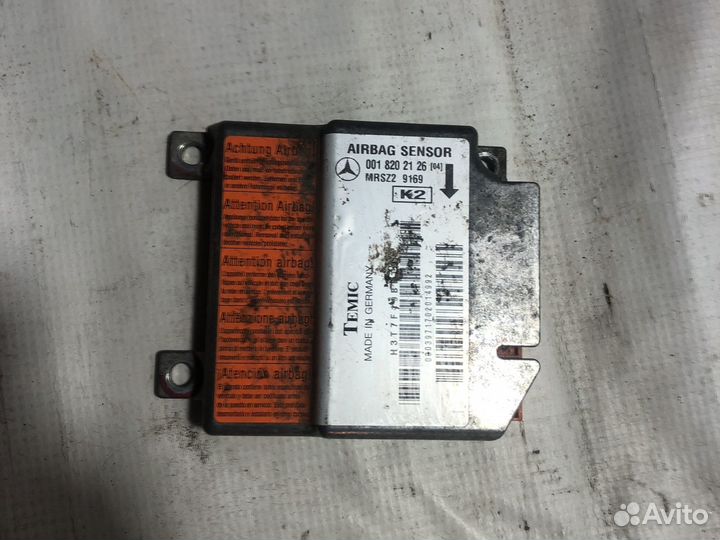 Блок управления airbag mercedes 210