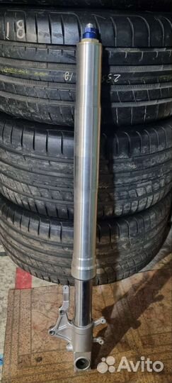 Перья вилки suzuki gsxr 750 y,k1,k2,k3