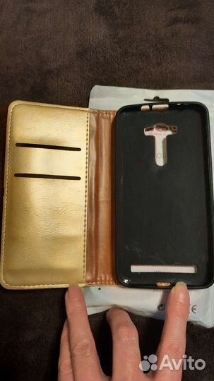 Чехол-книжка на телефон