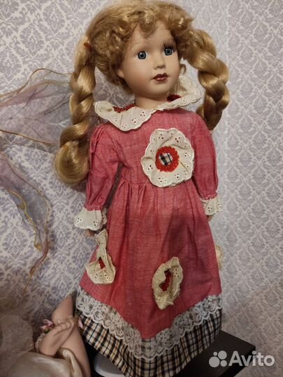 3 Куклы фарфоровые