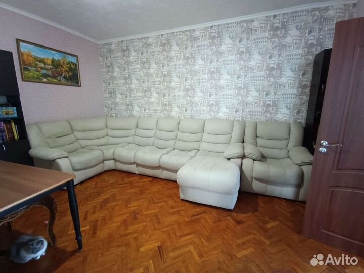 Диван и кресло