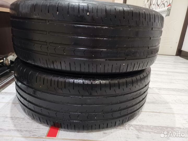 Continental ContiPremiumContact 5 225/60 R17